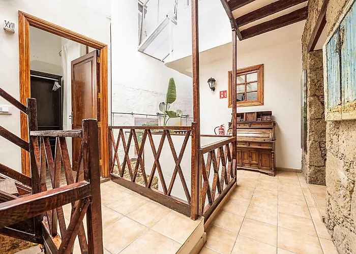 La Casa Del Artista, Centro Historico, Privadas En Casa Compartida Bed & Breakfast Las Palmas de Gran Canaria