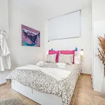 La Casa Del Artista, Centro Historico, Privadas En Casa Compartida *